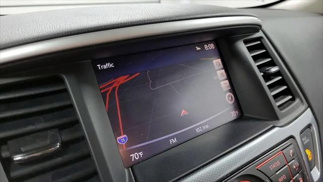 2018 Nissan Pathfinder SL