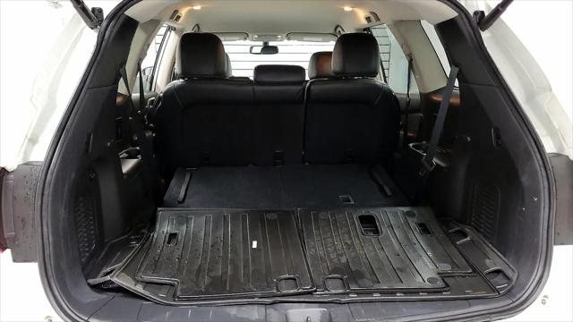 2018 Nissan Pathfinder SL