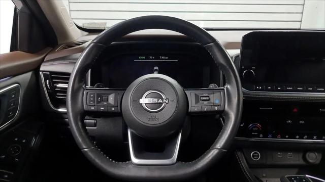 2023 Nissan Rogue Platinum FWD