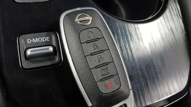 2023 Nissan Rogue Platinum FWD