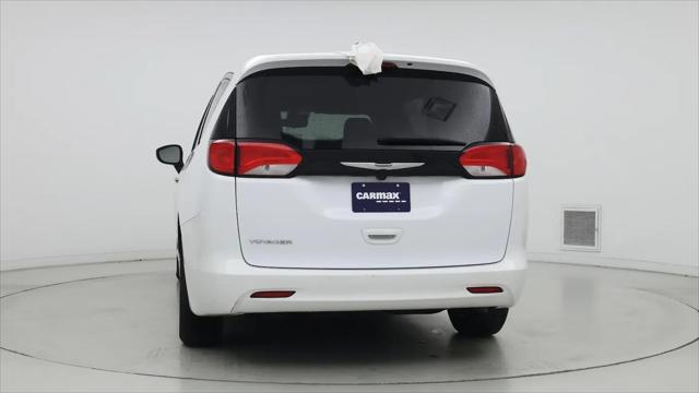 2023 Chrysler Voyager LX