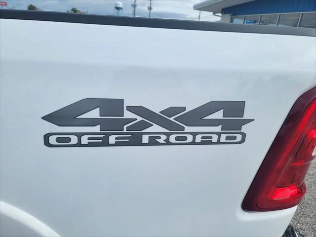 2025 Ram 1500 Big Horn Crew Cab 4x4 5'7" Box