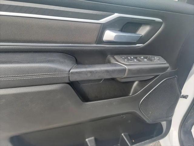 2025 Ram 1500 Big Horn Crew Cab 4x4 5'7" Box