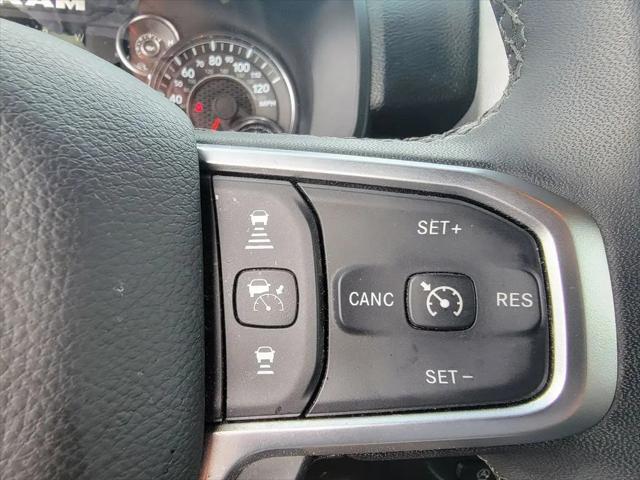 2025 Ram 1500 Big Horn Crew Cab 4x4 5'7" Box