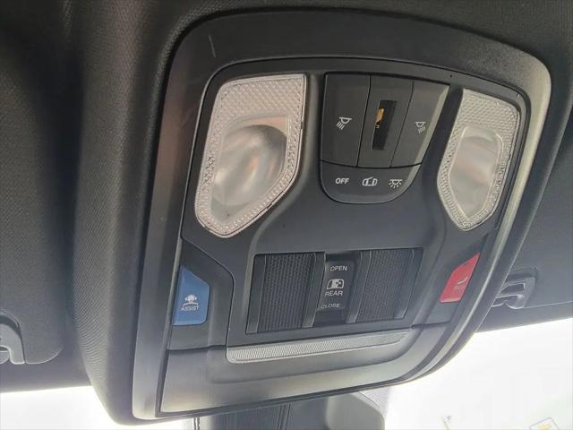 2025 Ram 1500 Big Horn Crew Cab 4x4 5'7" Box
