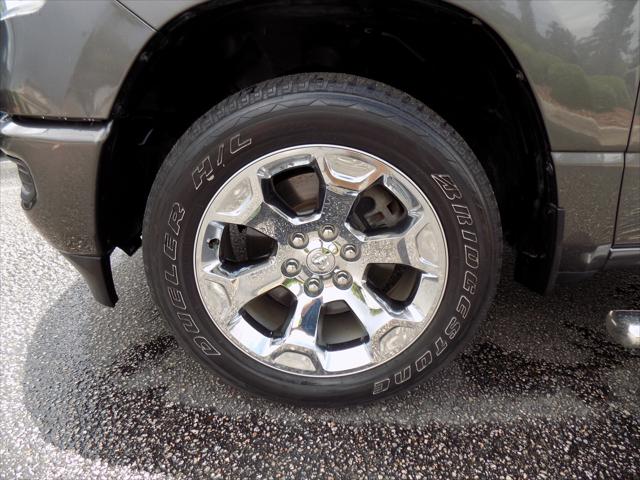 2022 Ram 1500 Big Horn Crew Cab 4x4 5'7" Box