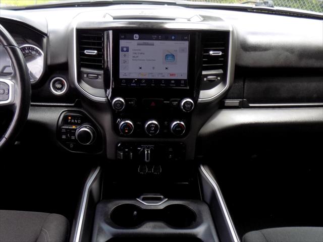 2022 Ram 1500 Big Horn Crew Cab 4x4 5'7" Box