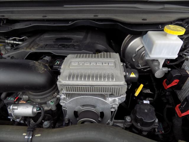2022 Ram 1500 Big Horn Crew Cab 4x4 5'7" Box