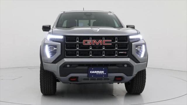 2025 GMC Canyon 4WD AT4