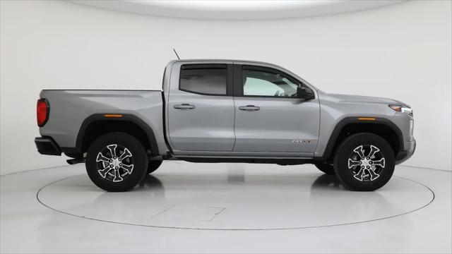 2025 GMC Canyon 4WD AT4