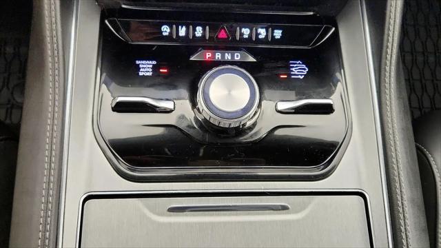2023 Jeep Wagoneer Series II Carbide 4x4