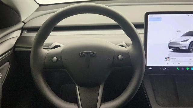 2025 Tesla Model Y Long Range Dual Motor All-Wheel Drive