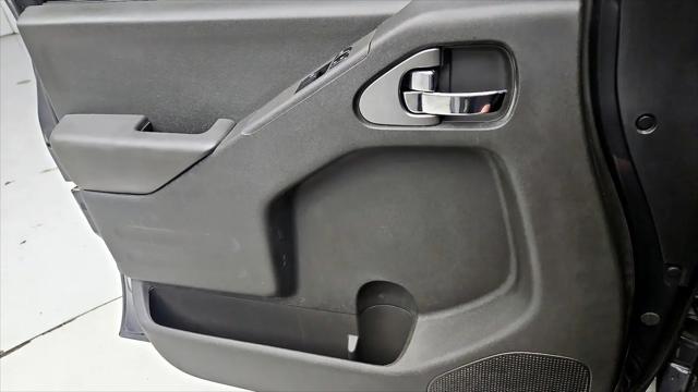 2015 Nissan Frontier SV