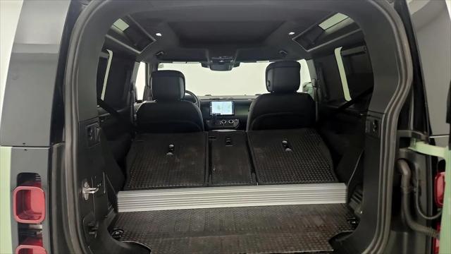 2023 Land Rover Defender 90 75th Edition