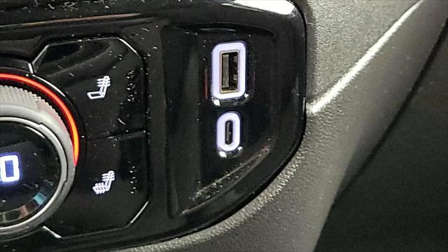 2024 Chevrolet Silverado 1500 2WD Crew Cab Short Bed LT
