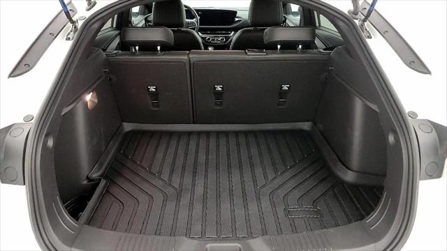 2024 Buick NV Sport Touring FWD