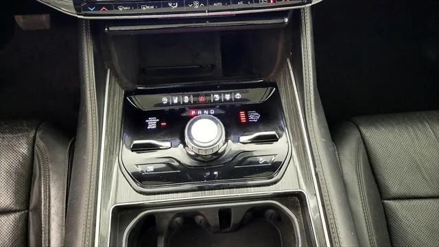 2022 Jeep Wagoneer Series III 4x4