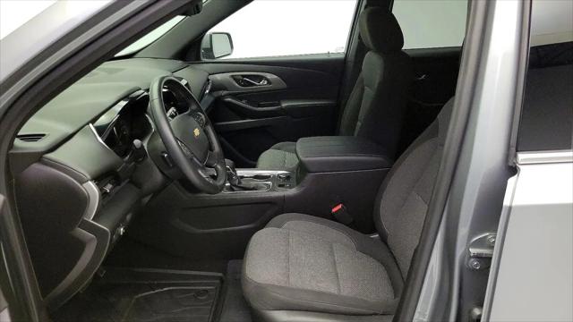 2023 Chevrolet Traverse AWD LT Cloth