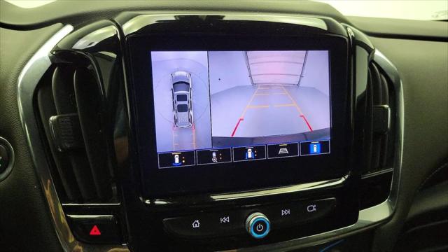 2023 Chevrolet Traverse AWD LT Cloth