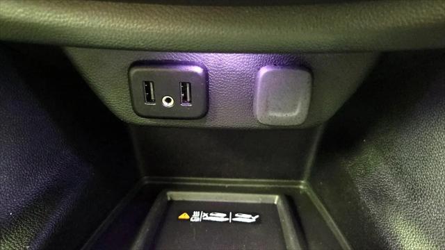 2023 Chevrolet Traverse AWD LT Cloth