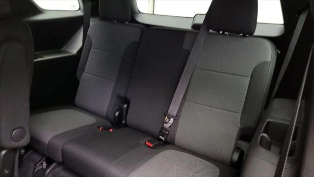 2023 Chevrolet Traverse AWD LT Cloth
