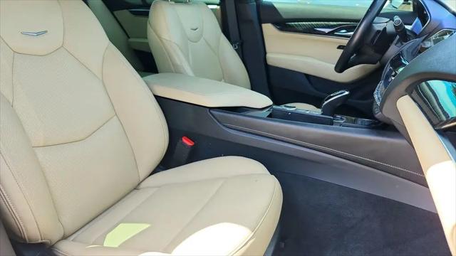 2022 Cadillac CT5 Premium Luxury