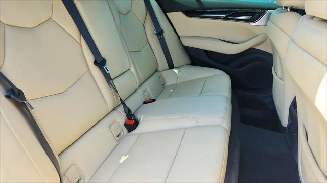 2022 Cadillac CT5 Premium Luxury
