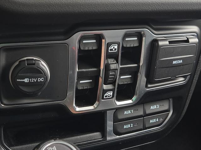 2024 Jeep Wrangler 4-Door Sahara 4x4