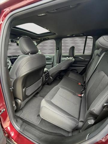 2026 Jeep Grand Cherokee Altitude 4x2