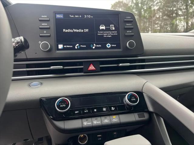 2026 Hyundai Elantra SEL Sport