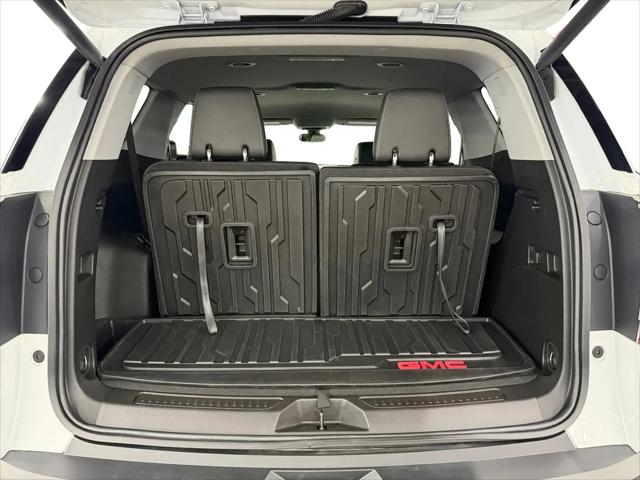 2023 GMC Acadia AWD SLT