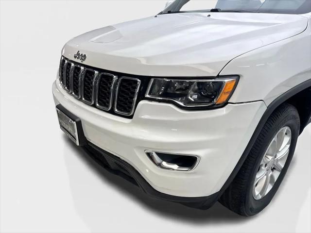2022 Jeep Grand Cherokee Laredo E 4x4