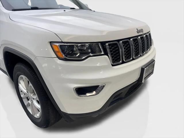 2022 Jeep Grand Cherokee Laredo E 4x4