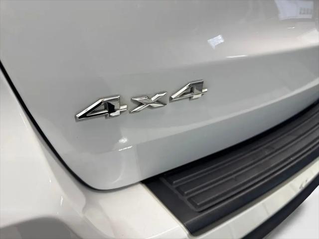 2022 Jeep Grand Cherokee Laredo E 4x4