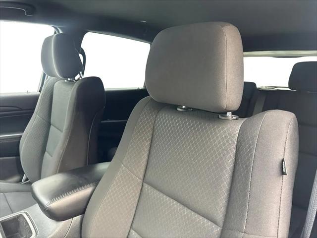 2022 Jeep Grand Cherokee Laredo E 4x4