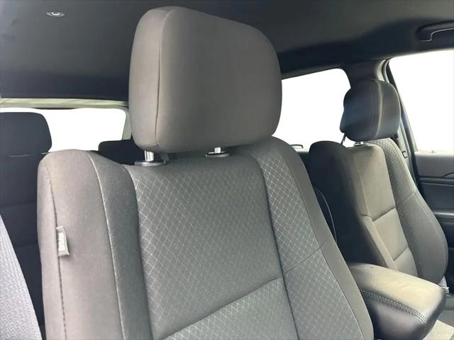 2022 Jeep Grand Cherokee Laredo E 4x4