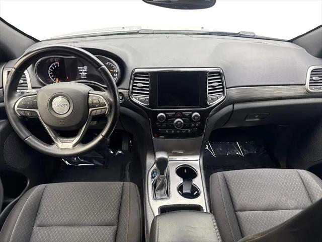 2022 Jeep Grand Cherokee Laredo E 4x4