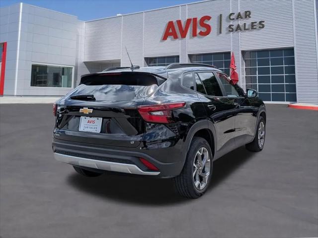 2025 Chevrolet Trax FWD LT