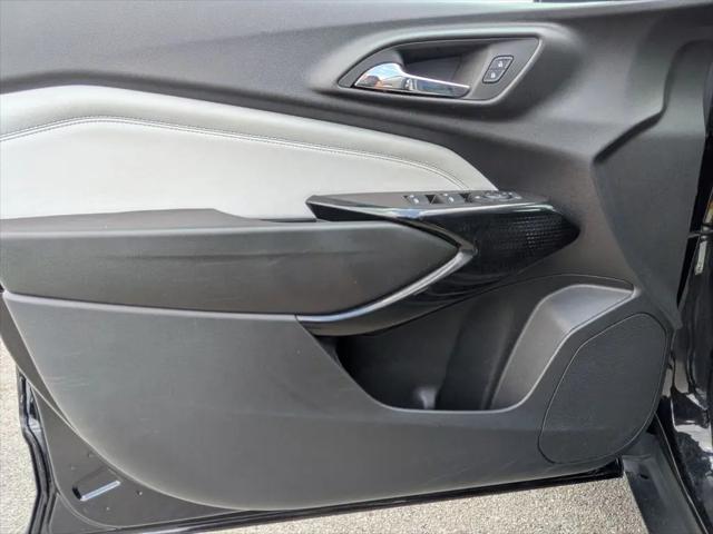 2025 Chevrolet Trax FWD LT