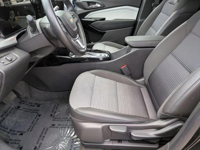 2025 Chevrolet Trax FWD LT