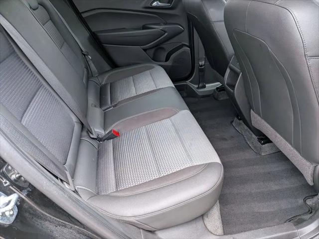 2025 Chevrolet Trax FWD LT