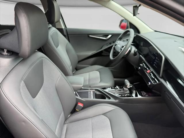 2026 Kia Niro EX