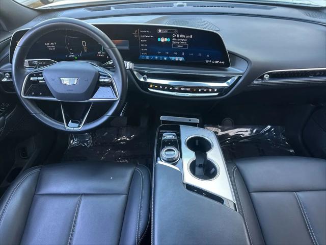 2024 Cadillac iQ Tech w/1SA