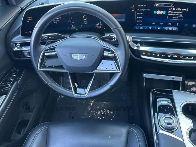 2024 Cadillac iQ Tech w/1SA
