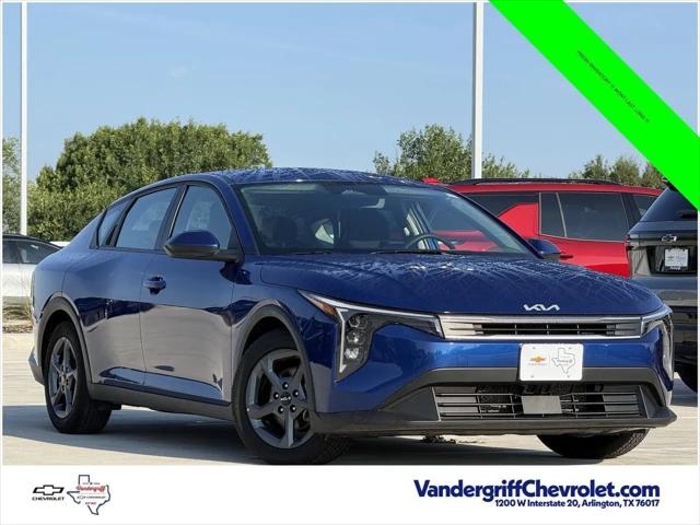 2025 Kia K4 LXS