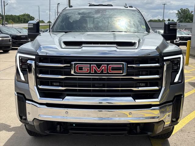 2026 GMC Sierra 2500HD Crew Cab, Standard Bed, SLT, 4WD