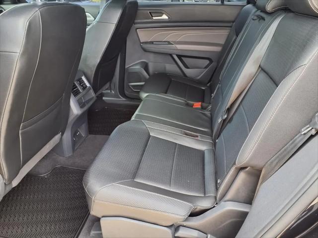 2022 Volkswagen Atlas Cross Sport 3.6L V6 SE w/Technology
