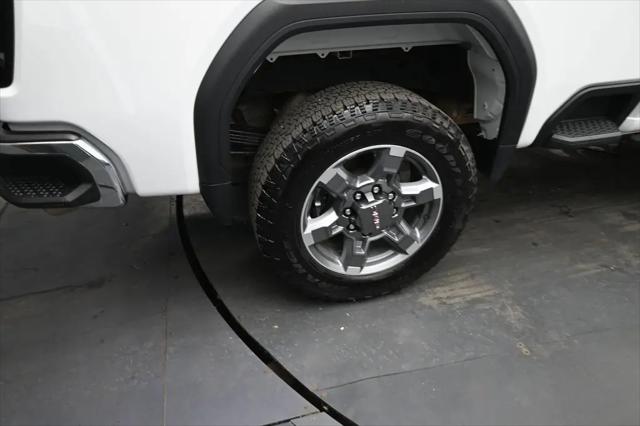 2025 GMC Sierra 2500HD 4WD Crew Cab Standard Bed SLE
