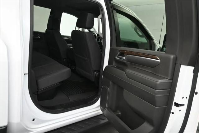 2025 GMC Sierra 2500HD 4WD Crew Cab Standard Bed SLE
