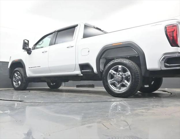 2025 GMC Sierra 2500HD 4WD Crew Cab Standard Bed SLE